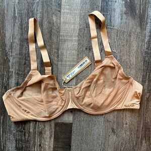SKIMS No Show Unlined Demi Bra